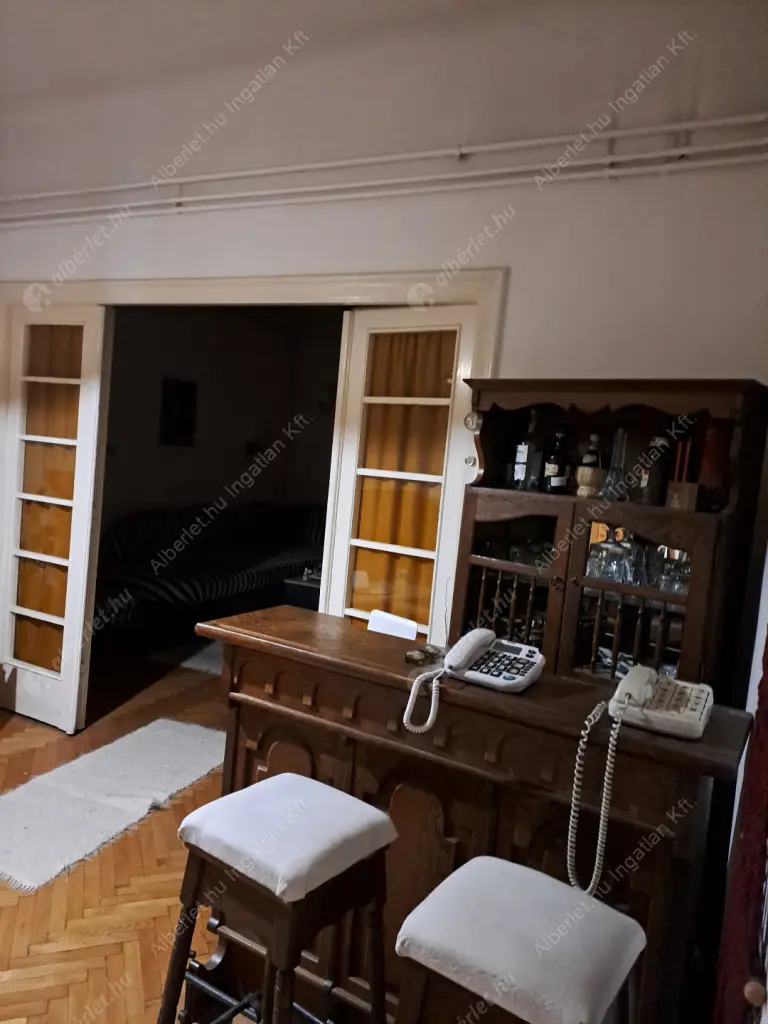 Kiadó albérlet 300000 Ft/hó áron: Budapest, XI. kerület  Elek utca. Mérete: 83 nm, 3 szobás | Alberlet.hu - 6579030