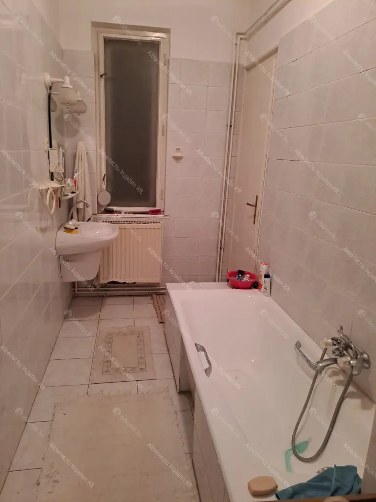 Kiadó albérlet 310000 Ft/hó áron: Budapest, XI. kerület  Elek utca. Mérete: 83 nm, 3 szobás | Alberlet.hu - 6813933