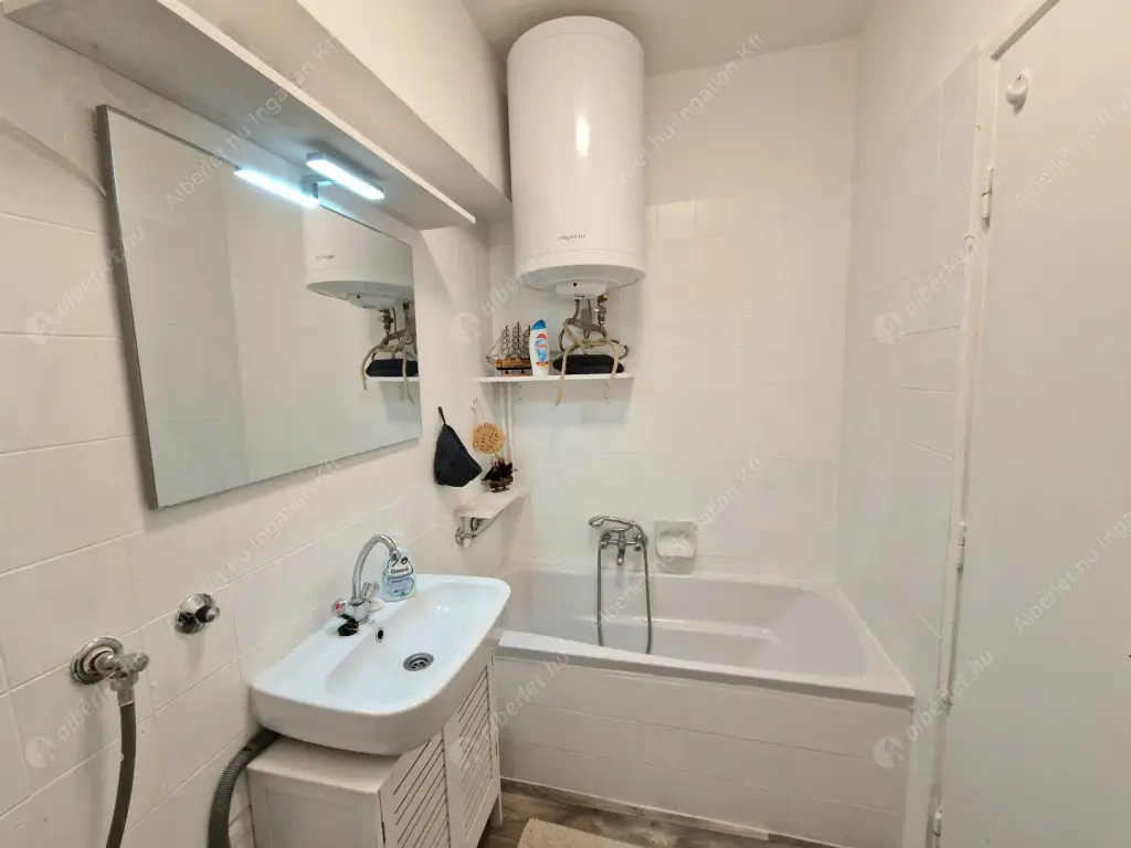 Kiadó albérlet 245000 Ft/hó áron: Budapest, XI. kerület  Előpatak utca. Mérete: 43 nm, 1 szobás | Alberlet.hu - 6570114