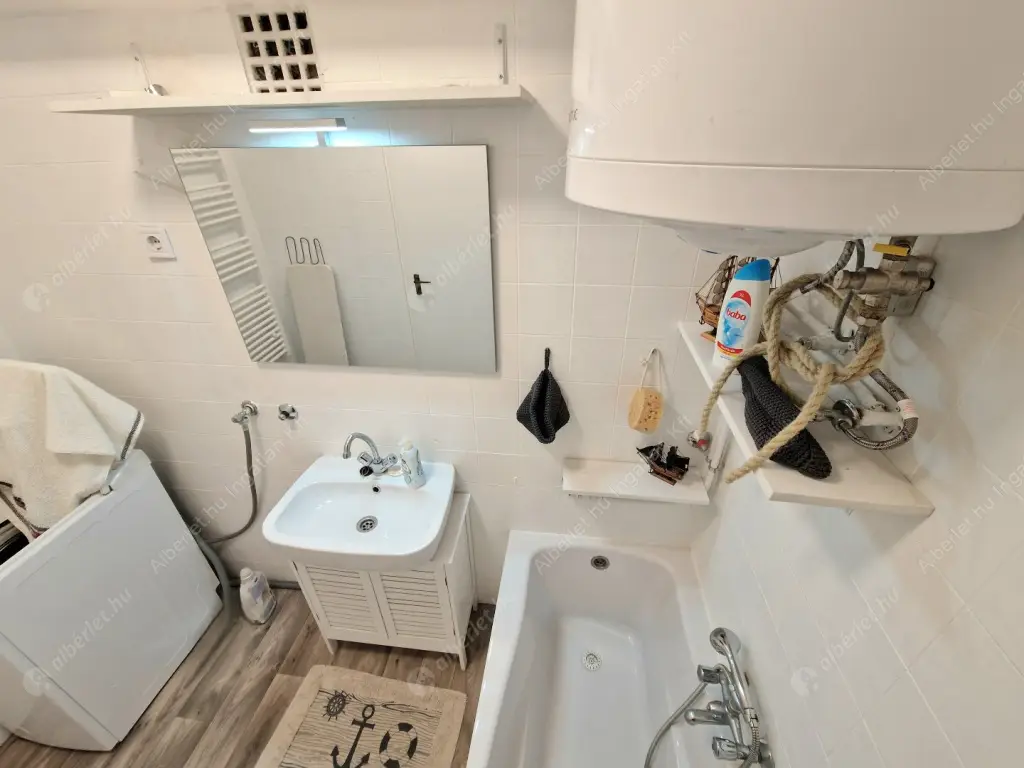 Kiadó albérlet 245000 Ft/hó áron: Budapest, XI. kerület  Előpatak utca. Mérete: 43 nm, 1 szobás | Alberlet.hu - 6570115