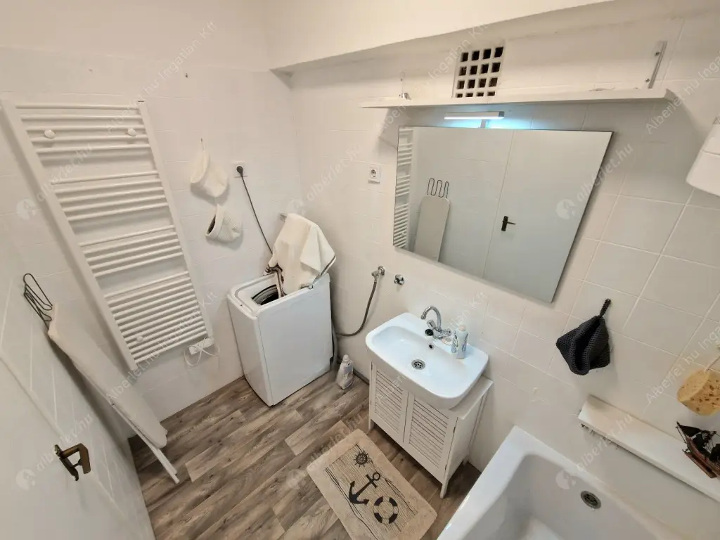 Kiadó albérlet 245000 Ft/hó áron: Budapest, XI. kerület  Előpatak utca. Mérete: 43 nm, 1 szobás | Alberlet.hu - 6578215