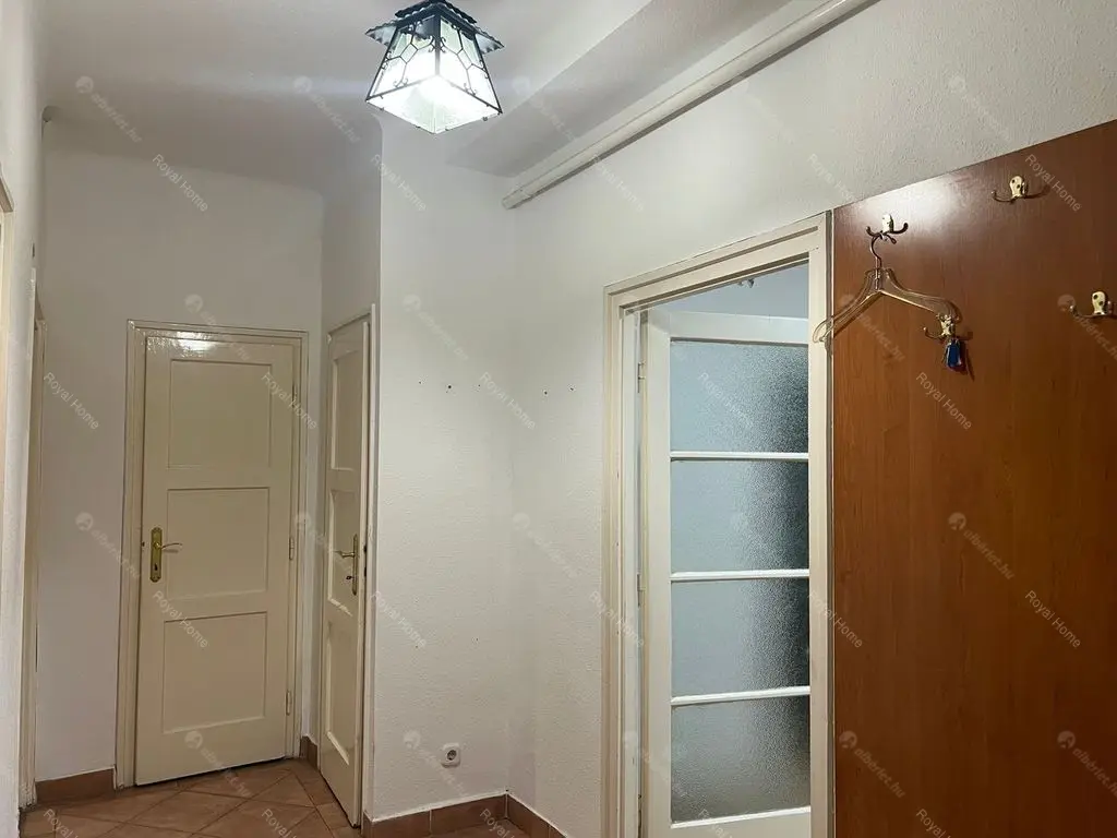 Kiadó albérlet 330000 Ft/hó áron: Budapest, XI. kerület  Eszék utca. Mérete: 88 nm, 2 szobás | Alberlet.hu - 6653695