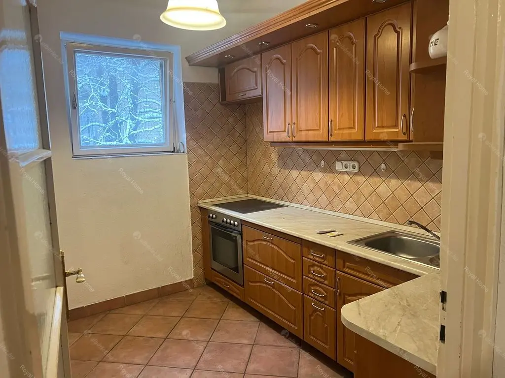 Kiadó albérlet 330000 Ft/hó áron: Budapest, XI. kerület  Eszék utca. Mérete: 88 nm, 2 szobás | Alberlet.hu - 6653700