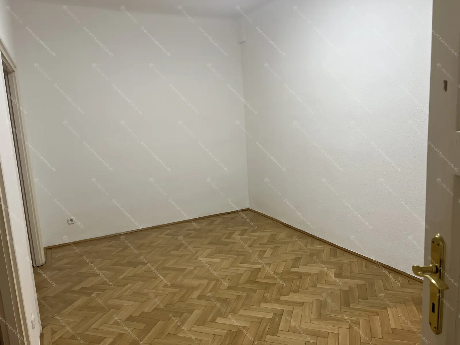 Kiadó albérlet 330000 Ft/hó áron: Budapest, XI. kerület  Eszék utca. Mérete: 88 nm, 3 szobás | Alberlet.hu - 6654779