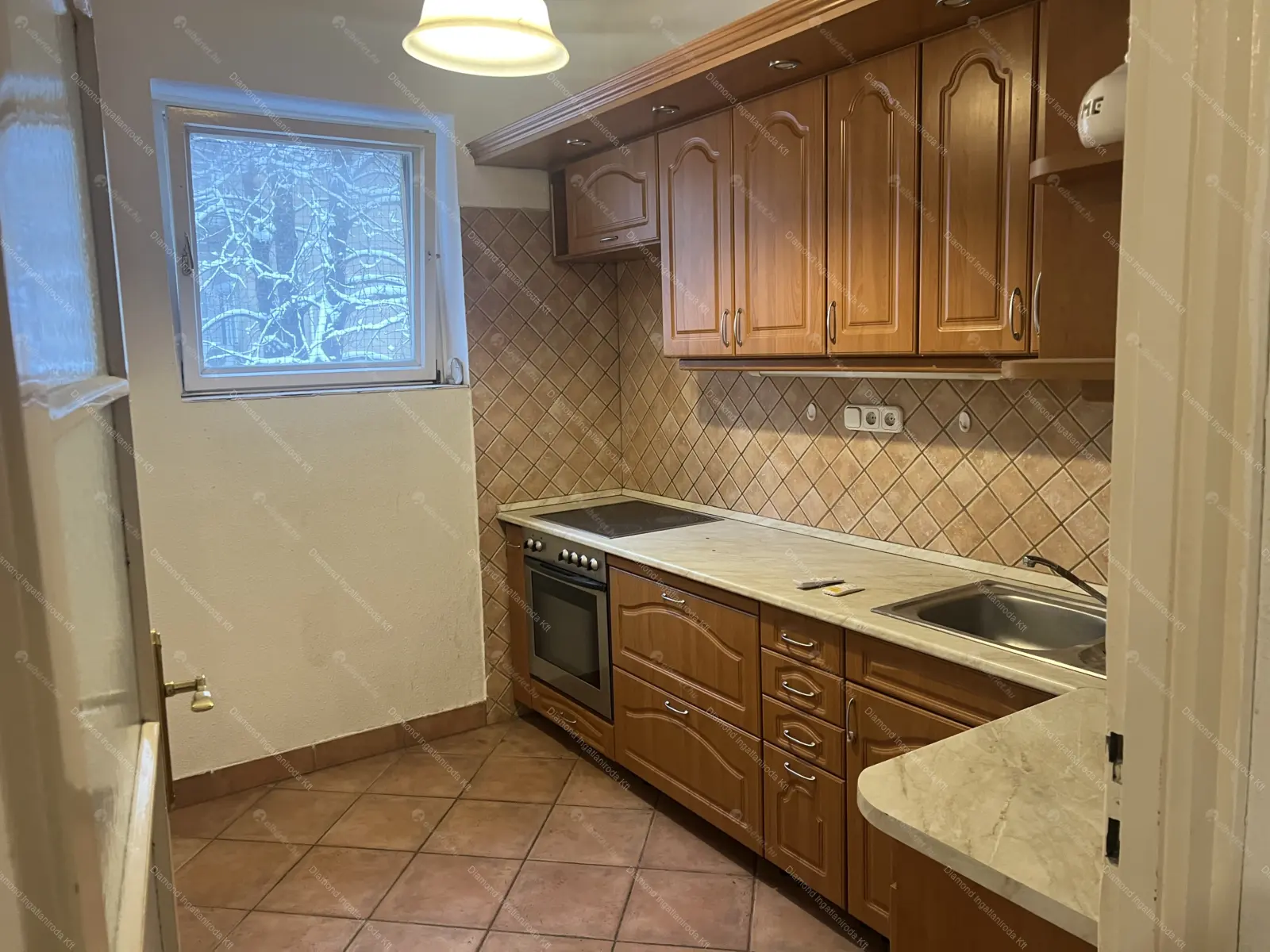 Kiadó albérlet 330000 Ft/hó áron: Budapest, XI. kerület  Eszék utca. Mérete: 88 nm, 3 szobás | Alberlet.hu - 6654790