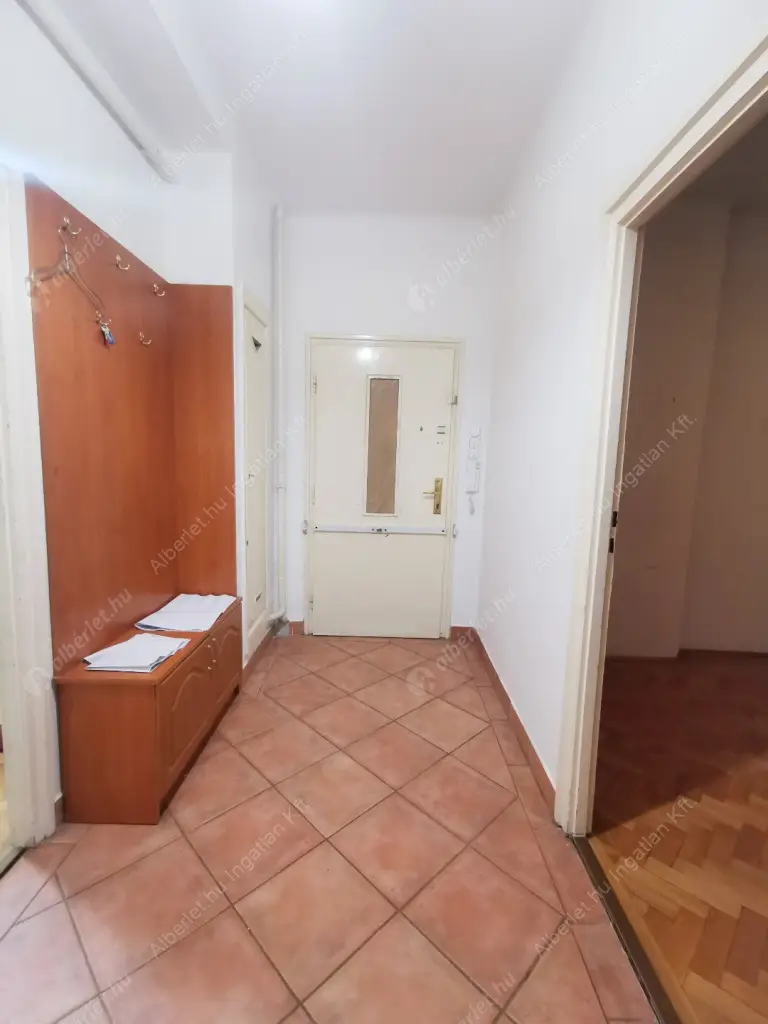 Kiadó albérlet 400000 Ft/hó áron: Budapest, XI. kerület  Eszék utca. Mérete: 93 nm, 3 szobás | Alberlet.hu - 6598970