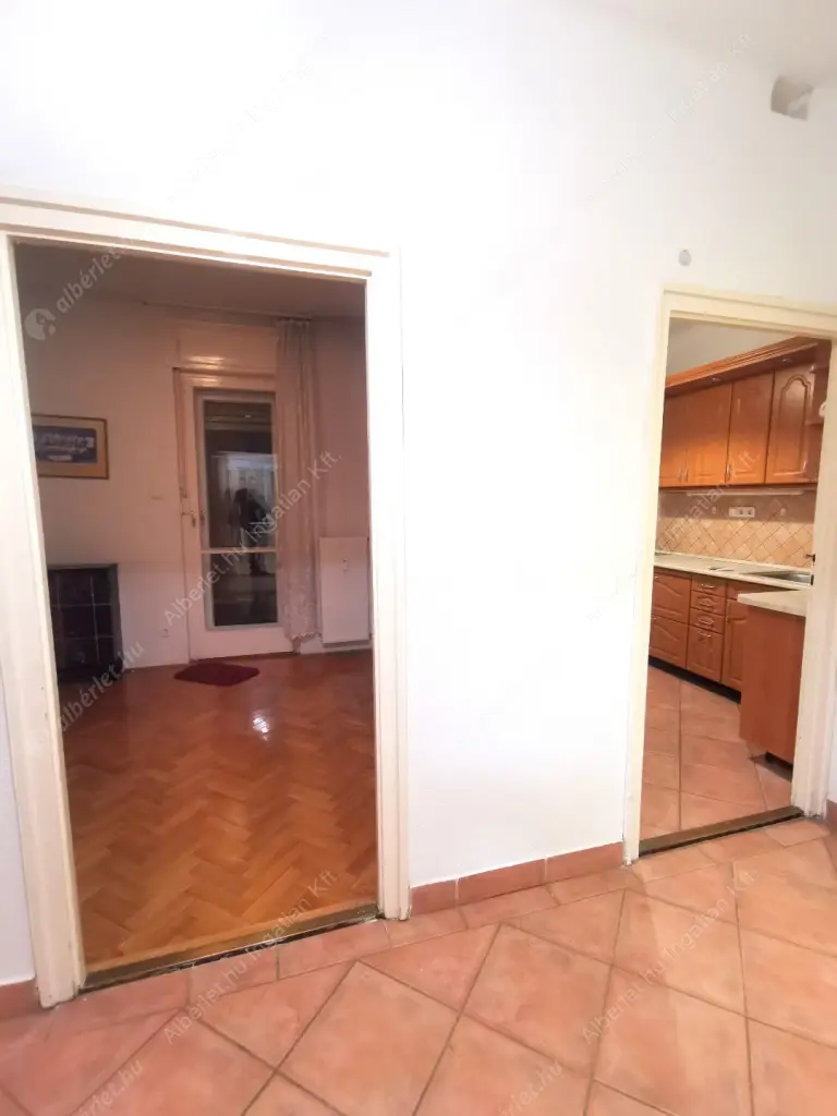 Kiadó albérlet 400000 Ft/hó áron: Budapest, XI. kerület  Eszék utca. Mérete: 93 nm, 3 szobás | Alberlet.hu - 6598972