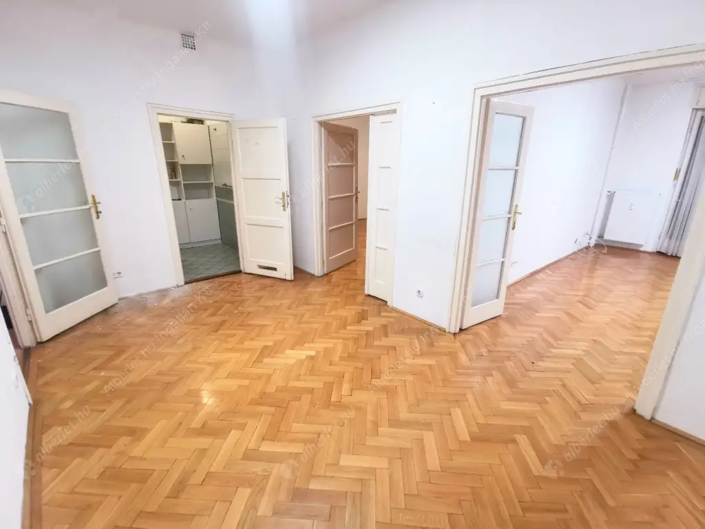 Kiadó albérlet 400000 Ft/hó áron: Budapest, XI. kerület  Eszék utca. Mérete: 93 nm, 3 szobás | Alberlet.hu - 6598983