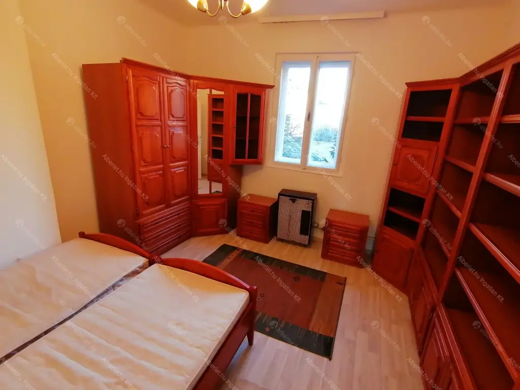 Kiadó albérlet 260000 Ft/hó áron: Budapest, XI. kerület  Etele tér. Mérete: 58 nm, 2 szobás | Alberlet.hu - 6670714