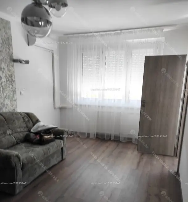 Kiadó albérlet 230000 Ft/hó áron: Budapest, XI. kerület  Etele út. Mérete: 33 nm, 1 szobás | Alberlet.hu - 6649134