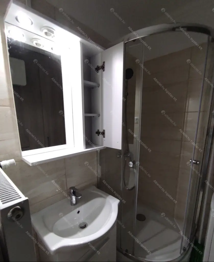 Kiadó albérlet 230000 Ft/hó áron: Budapest, XI. kerület  Etele út. Mérete: 33 nm, 1 szobás | Alberlet.hu - 6669418