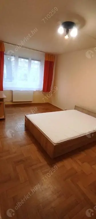 Kiadó albérlet 190000 Ft/hó áron: Budapest, XI. kerület  Etele út. Mérete: 35 nm, 1 szobás | Alberlet.hu - 5674103