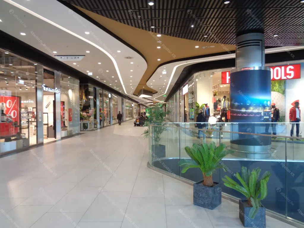 Kiadó albérlet 180000 Ft/hó áron: Budapest, XI. kerület  Etele út. Mérete: 35 nm, 1 szobás | Alberlet.hu - 6663267