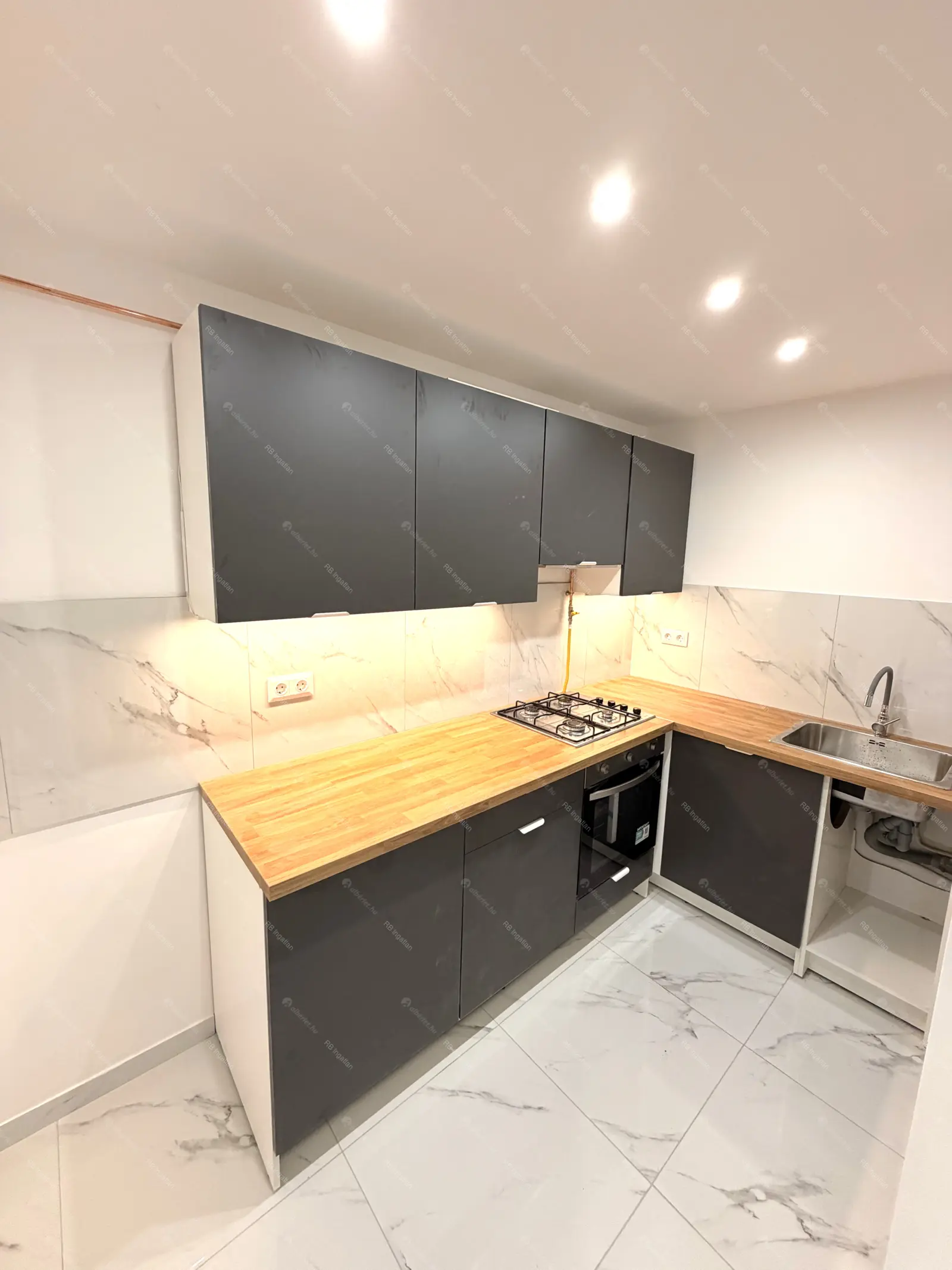 Kiadó albérlet 295000 Ft/hó áron: Budapest, XI. kerület  Etele út. Mérete: 49 nm, 2 szobás | Alberlet.hu - 6667485