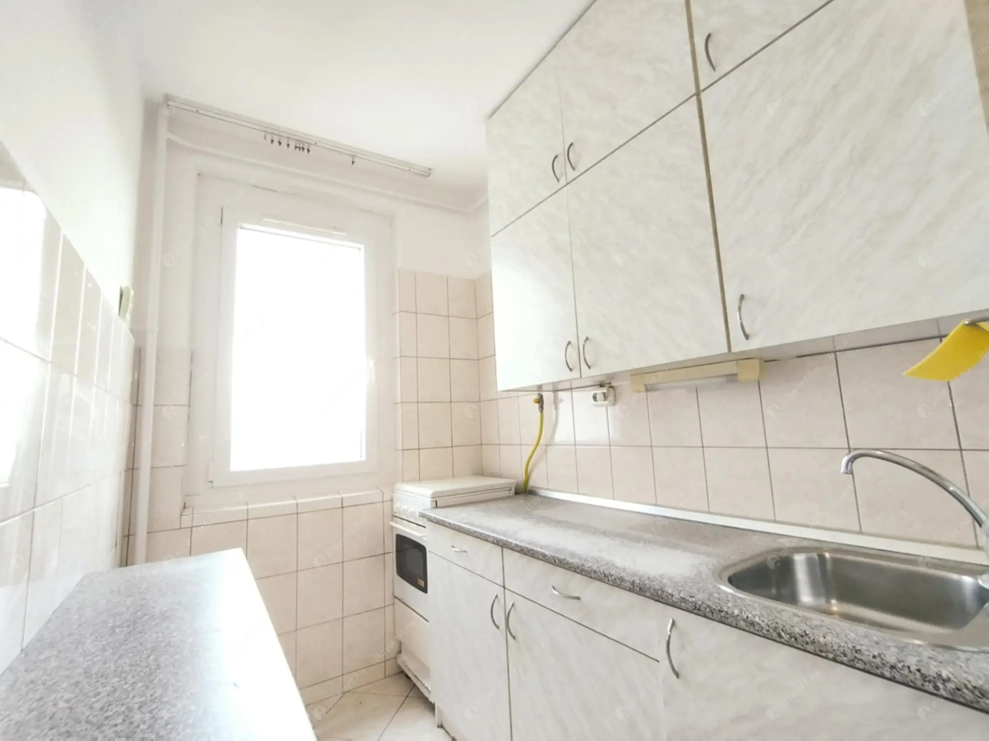 Kiadó albérlet 219000 Ft/hó áron: Budapest, XI. kerület  Etele út. Mérete: 50 nm, 2 szobás | Alberlet.hu - 6565195