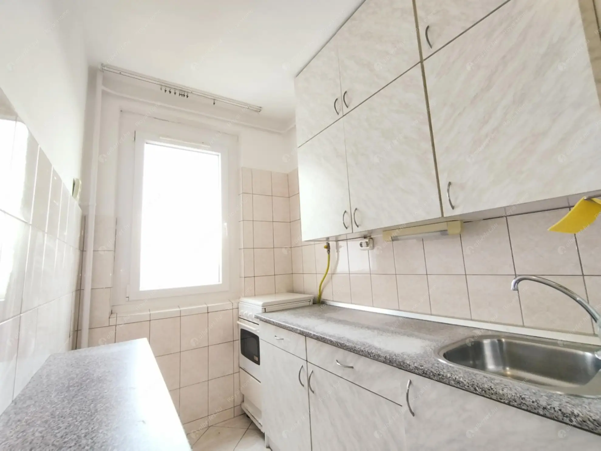 Kiadó albérlet 219000 Ft/hó áron: Budapest, XI. kerület  Etele út. Mérete: 50 nm, 2 szobás | Alberlet.hu - 6565204