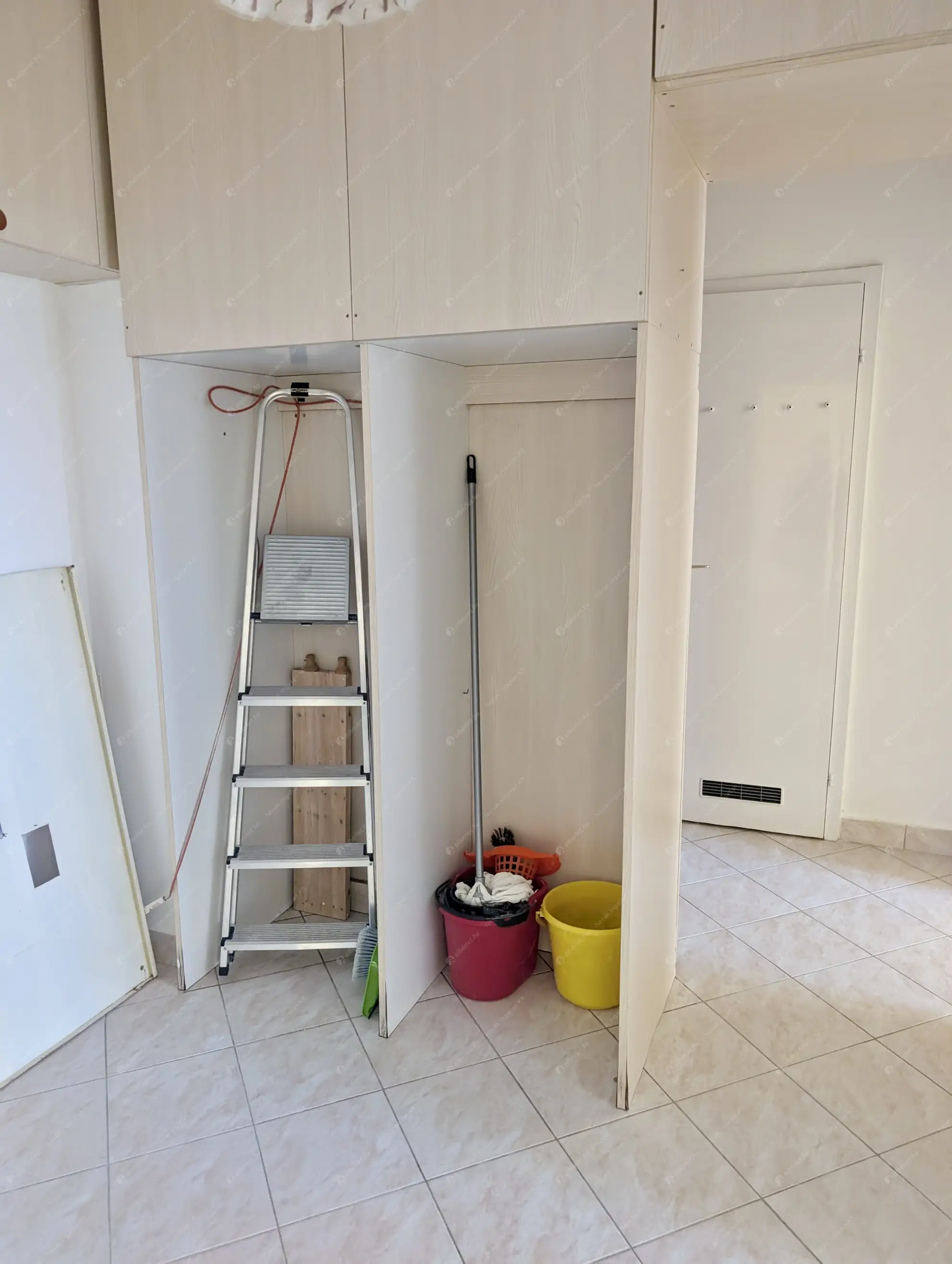 Kiadó albérlet 240000 Ft/hó áron: Budapest, XI. kerület  Etele út. Mérete: 50 nm, 2 szobás | Alberlet.hu - 6575219