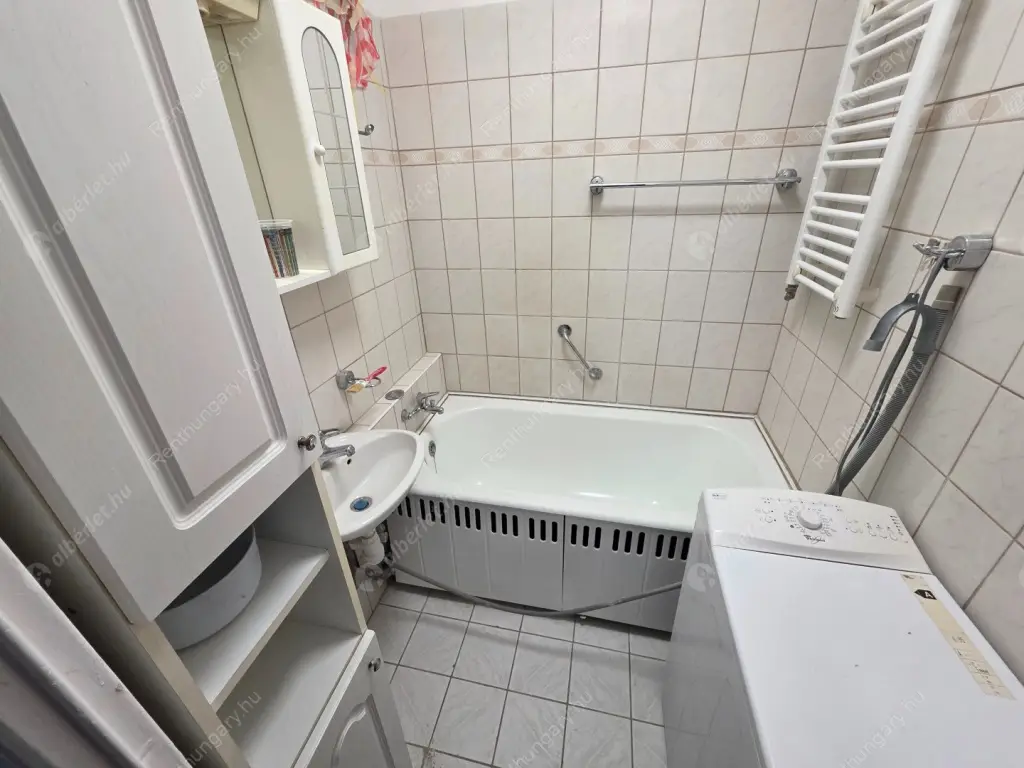 Kiadó albérlet 200000 Ft/hó áron: Budapest, XI. kerület  Etele út. Mérete: 50 nm, 2 szobás | Alberlet.hu - 6599216