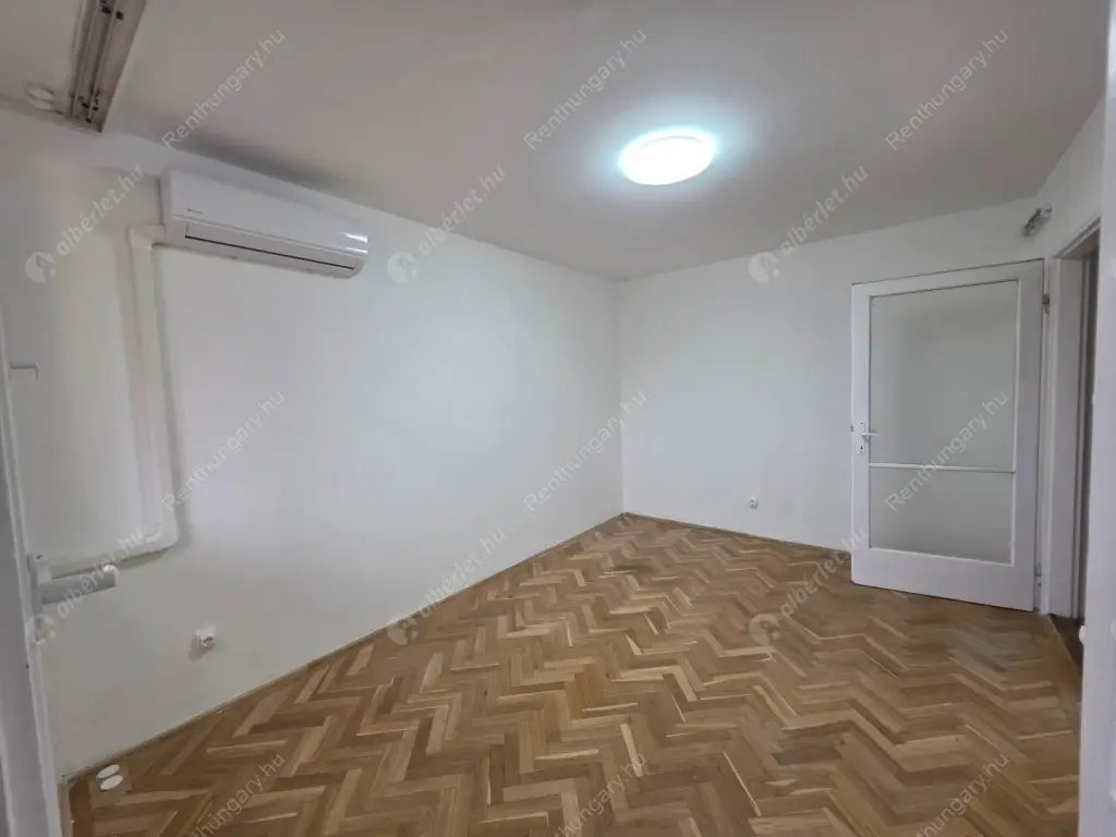 Kiadó albérlet 200000 Ft/hó áron: Budapest, XI. kerület  Etele út. Mérete: 52 nm, 2 szobás | Alberlet.hu - 6594909