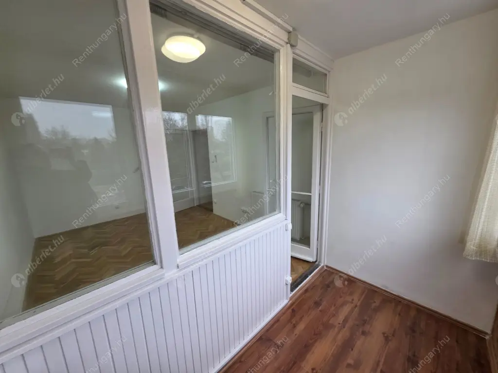 Kiadó albérlet 200000 Ft/hó áron: Budapest, XI. kerület  Etele út. Mérete: 52 nm, 2 szobás | Alberlet.hu - 6594911