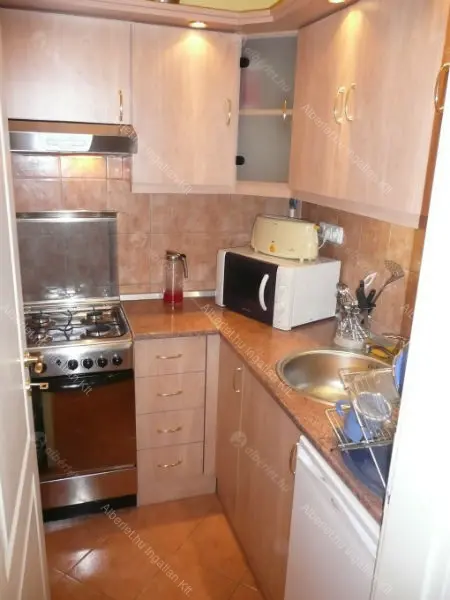 Kiadó albérlet 210000 Ft/hó áron: Budapest, XI. kerület  Fehérvári út. Mérete: 33 nm, 1 szobás | Alberlet.hu - 6683735