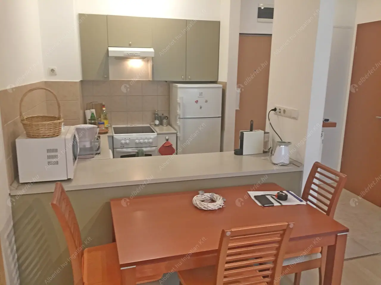 Kiadó albérlet 230000 Ft/hó áron: Budapest, XI. kerület  Fehérvári út. Mérete: 43 nm, 2 szobás | Alberlet.hu - 4887453