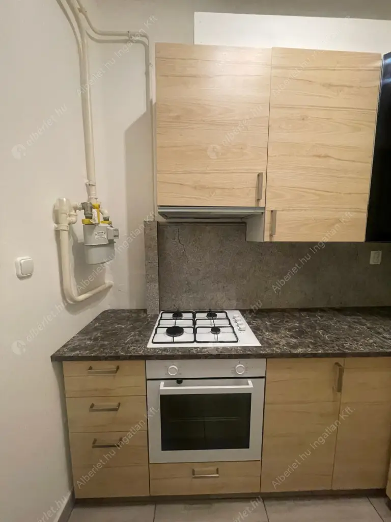 Kiadó albérlet 245000 Ft/hó áron: Budapest, XI. kerület  Fehérvári út. Mérete: 44 nm, 2 szobás | Alberlet.hu - 6570292