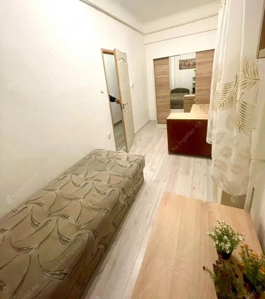 Kiadó albérlet 235000 Ft/hó áron: Budapest, XI. kerület  Fehérvári út. Mérete: 44 nm, 2 szobás | Alberlet.hu - 6573237