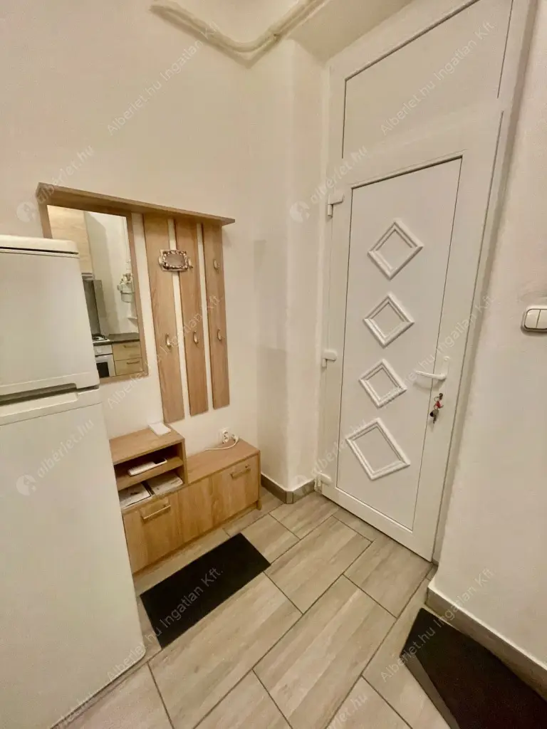 Kiadó albérlet 235000 Ft/hó áron: Budapest, XI. kerület  Fehérvári út. Mérete: 44 nm, 2 szobás | Alberlet.hu - 6573250