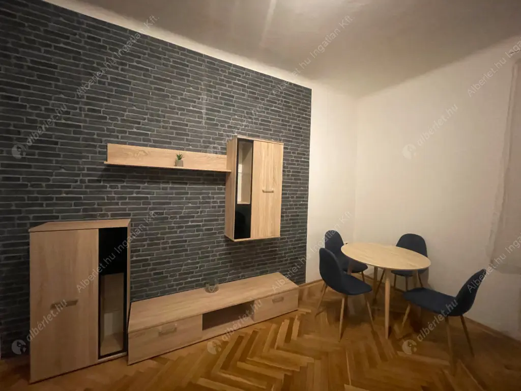Kiadó albérlet 235000 Ft/hó áron: Budapest, XI. kerület  Fehérvári út. Mérete: 44 nm, 2 szobás | Alberlet.hu - 6573257