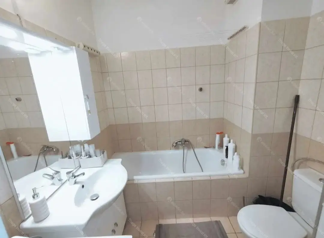 Kiadó albérlet 250000 Ft/hó áron: Budapest, XI. kerület  Fehérvári út. Mérete: 45 nm, 2 szobás | Alberlet.hu - 6664352