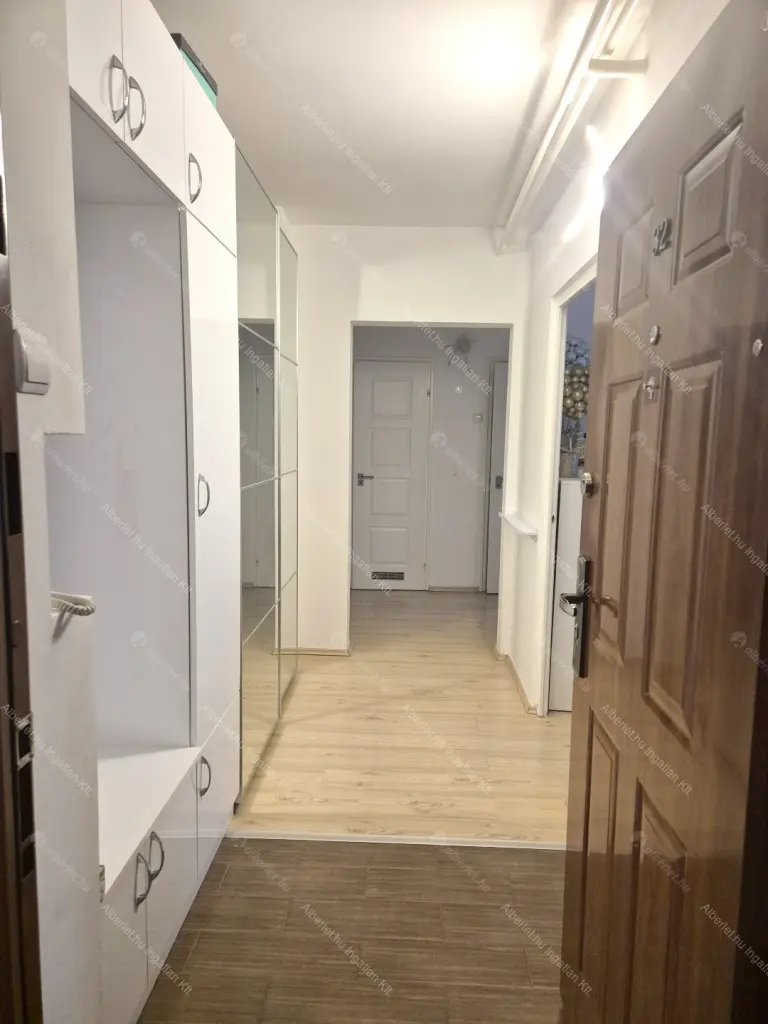 Kiadó albérlet 300000 Ft/hó áron: Budapest, XI. kerület  Fehérvári út. Mérete: 53 nm, 3 szobás | Alberlet.hu - 6694605