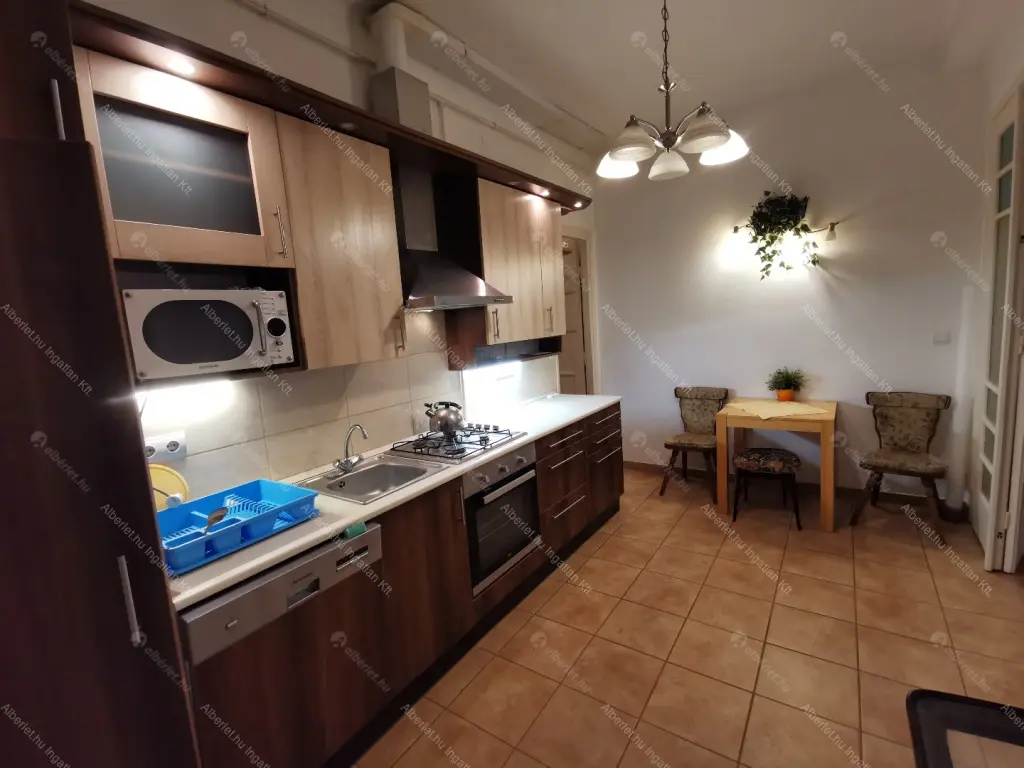 Kiadó albérlet 250000 Ft/hó áron: Budapest, XI. kerület  Fehérvári út. Mérete: 54 nm, 2 szobás | Alberlet.hu - 6647424