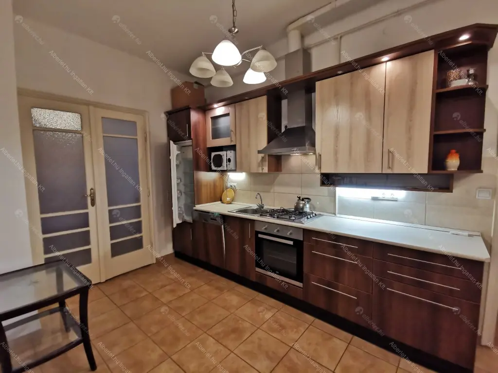 Kiadó albérlet 250000 Ft/hó áron: Budapest, XI. kerület  Fehérvári út. Mérete: 54 nm, 2 szobás | Alberlet.hu - 6664781