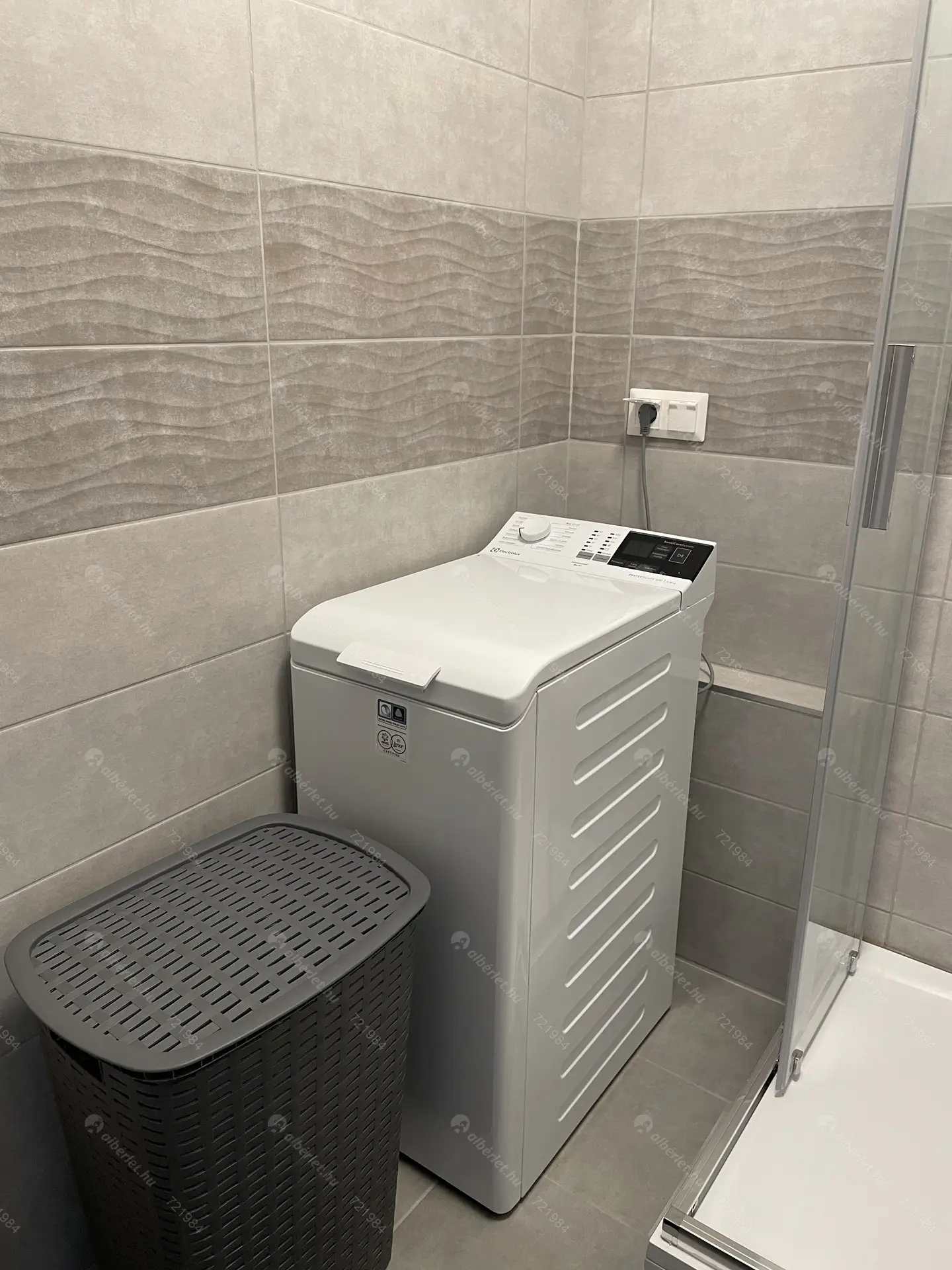 Kiadó albérlet 290000 Ft/hó áron: Budapest, XI. kerület  Fraknó utca. Mérete: 65 nm, 3 szobás | Alberlet.hu - 5874795