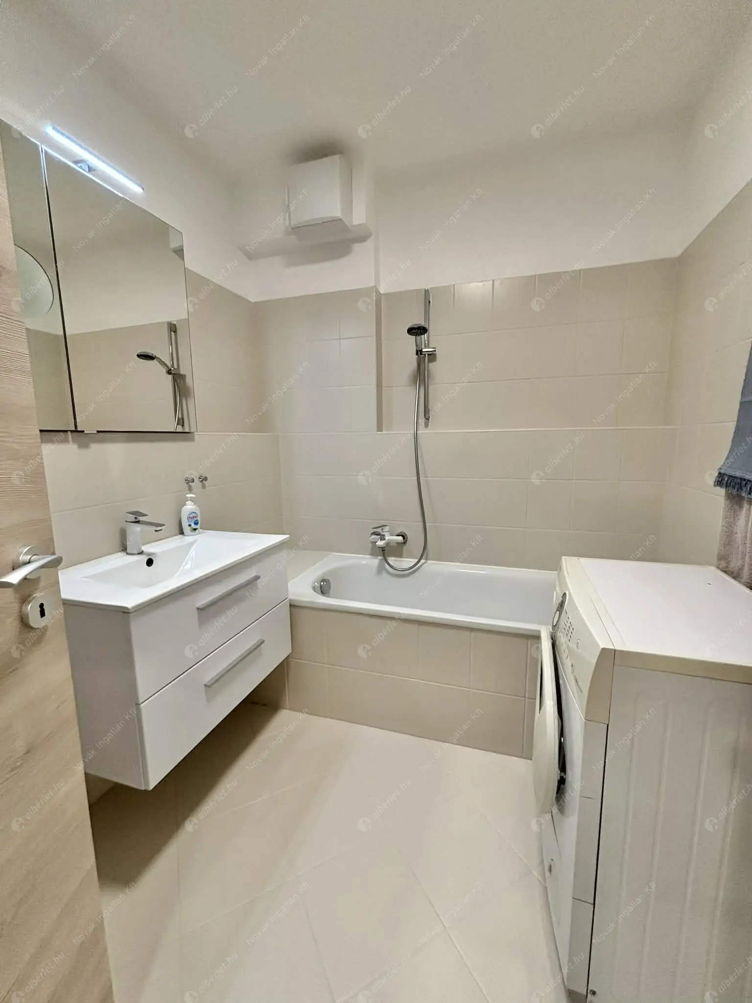 Kiadó albérlet 255000 Ft/hó áron: Budapest, XI. kerület  Galambóc utca. Mérete: 44 nm, 2 szobás | Alberlet.hu - 6603891