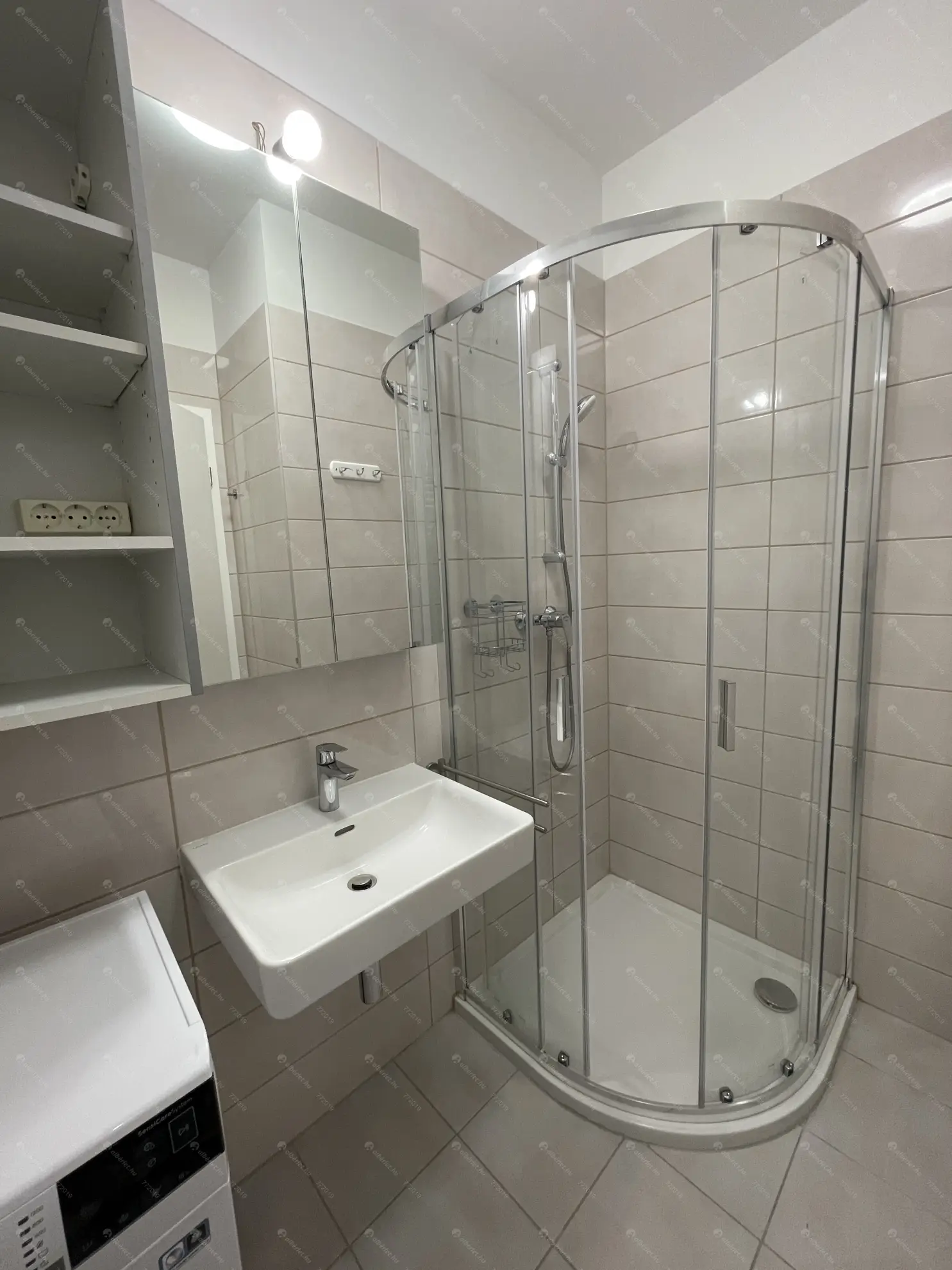 Kiadó albérlet 260000 Ft/hó áron: Budapest, XI. kerület  Garda utca. Mérete: 35 nm, 1 szobás | Alberlet.hu - 6602282