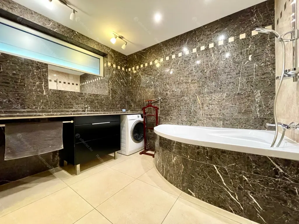 Kiadó albérlet 543000 Ft/hó áron: Budapest, XI. kerület  Gazdagréti út. Mérete: 98 nm, 3 szobás | Alberlet.hu - 6656104