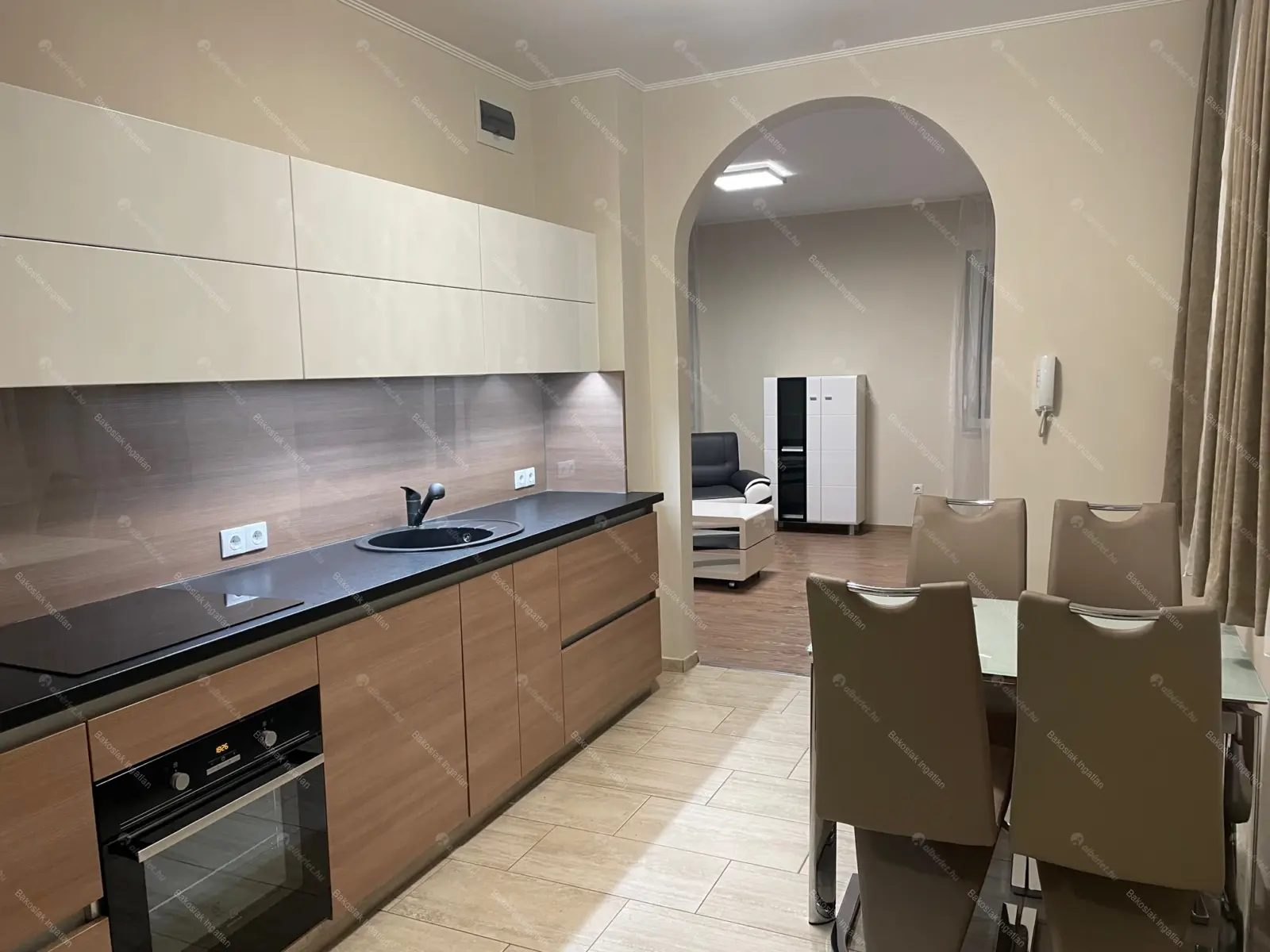 Kiadó albérlet 450000 Ft/hó áron: Budapest, XI. kerület  Görbe utca. Mérete: 90 nm, 3 szobás | Alberlet.hu - 6667753