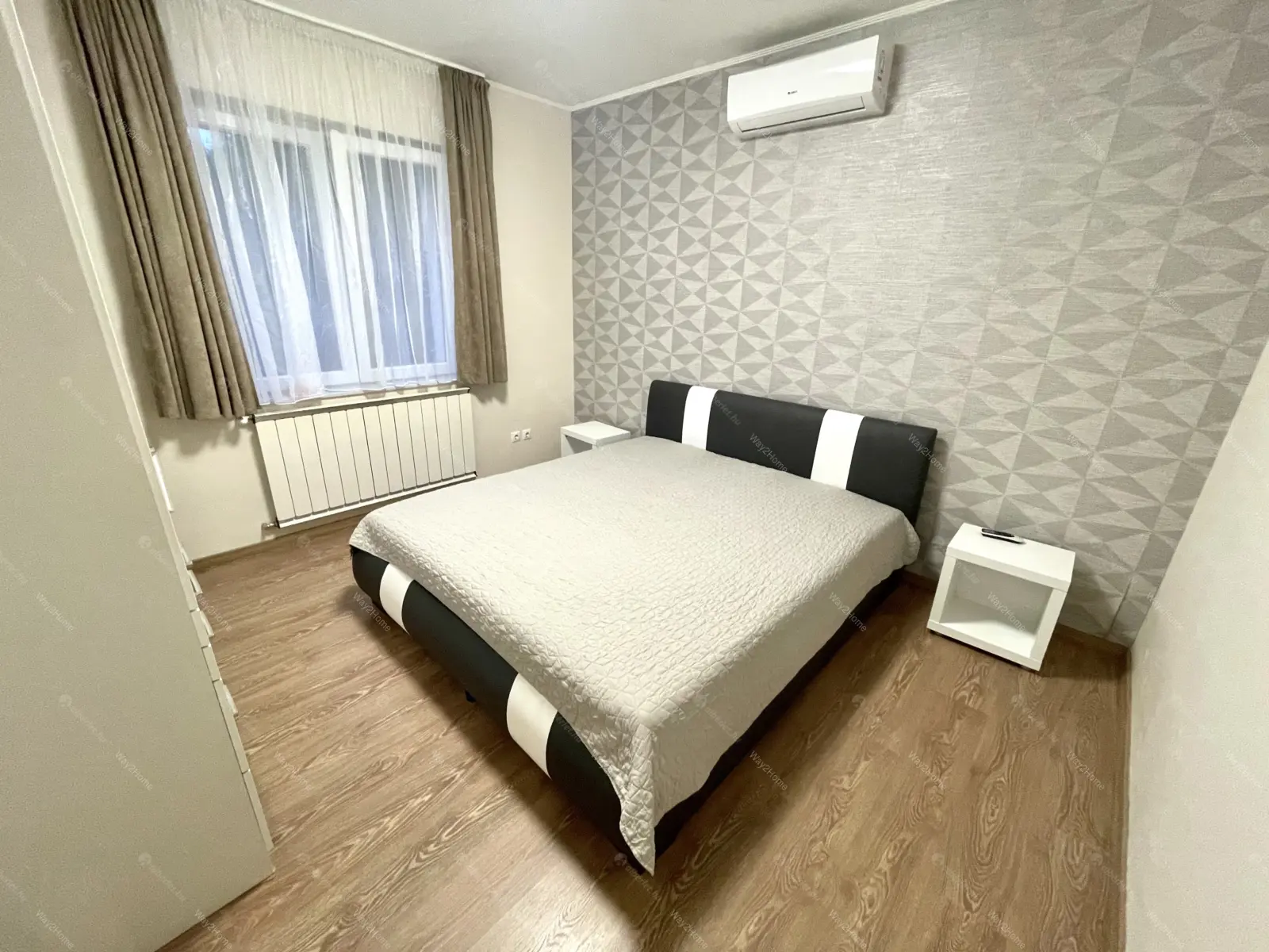 Kiadó albérlet 379000 Ft/hó áron: Budapest, XI. kerület  Görbe utca. Mérete: 92 nm, 3 szobás | Alberlet.hu - 6666190