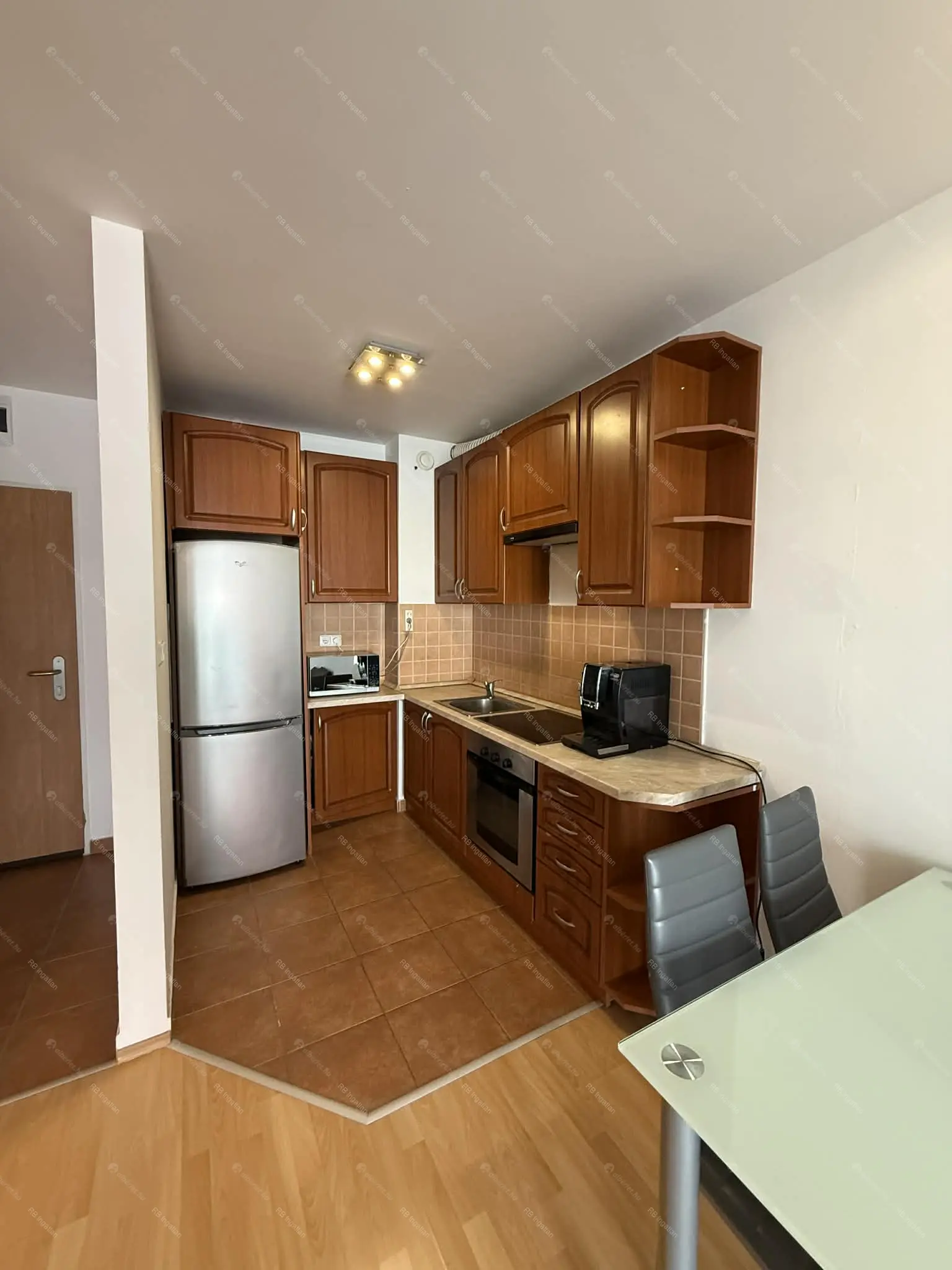 Kiadó albérlet 280000 Ft/hó áron: Budapest, XI. kerület  Hamzsabégi út. Mérete: 45 nm, 2 szobás | Alberlet.hu - 6709391