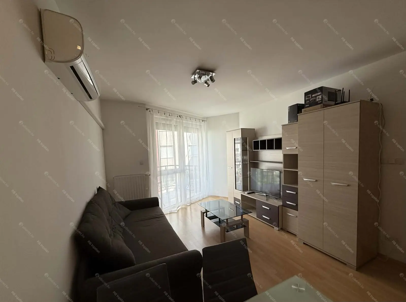 Kiadó albérlet 280000 Ft/hó áron: Budapest, XI. kerület  Hamzsabégi út. Mérete: 45 nm, 2 szobás | Alberlet.hu - 6709393