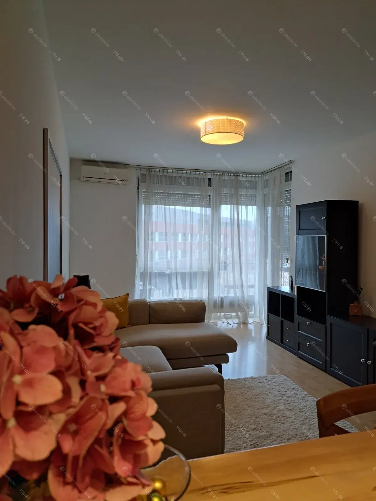 Kiadó albérlet 250000 Ft/hó áron: Budapest, XI. kerület  Hauszmann Alajos utca. Mérete: 49 nm, 1 szobás | Alberlet.hu - 6681272