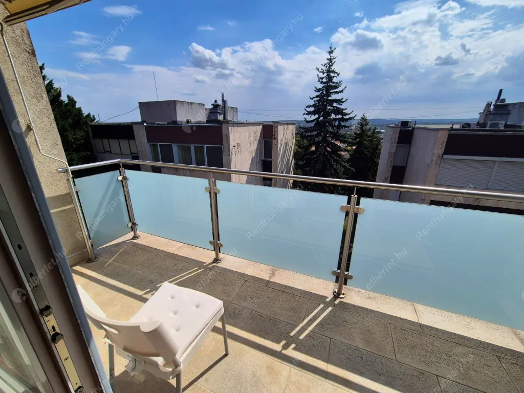 Kiadó albérlet 590000 Ft/hó áron: Budapest, XI. kerület  Iglói utca. Mérete: 75 nm, 3 szobás | Alberlet.hu - 6556443