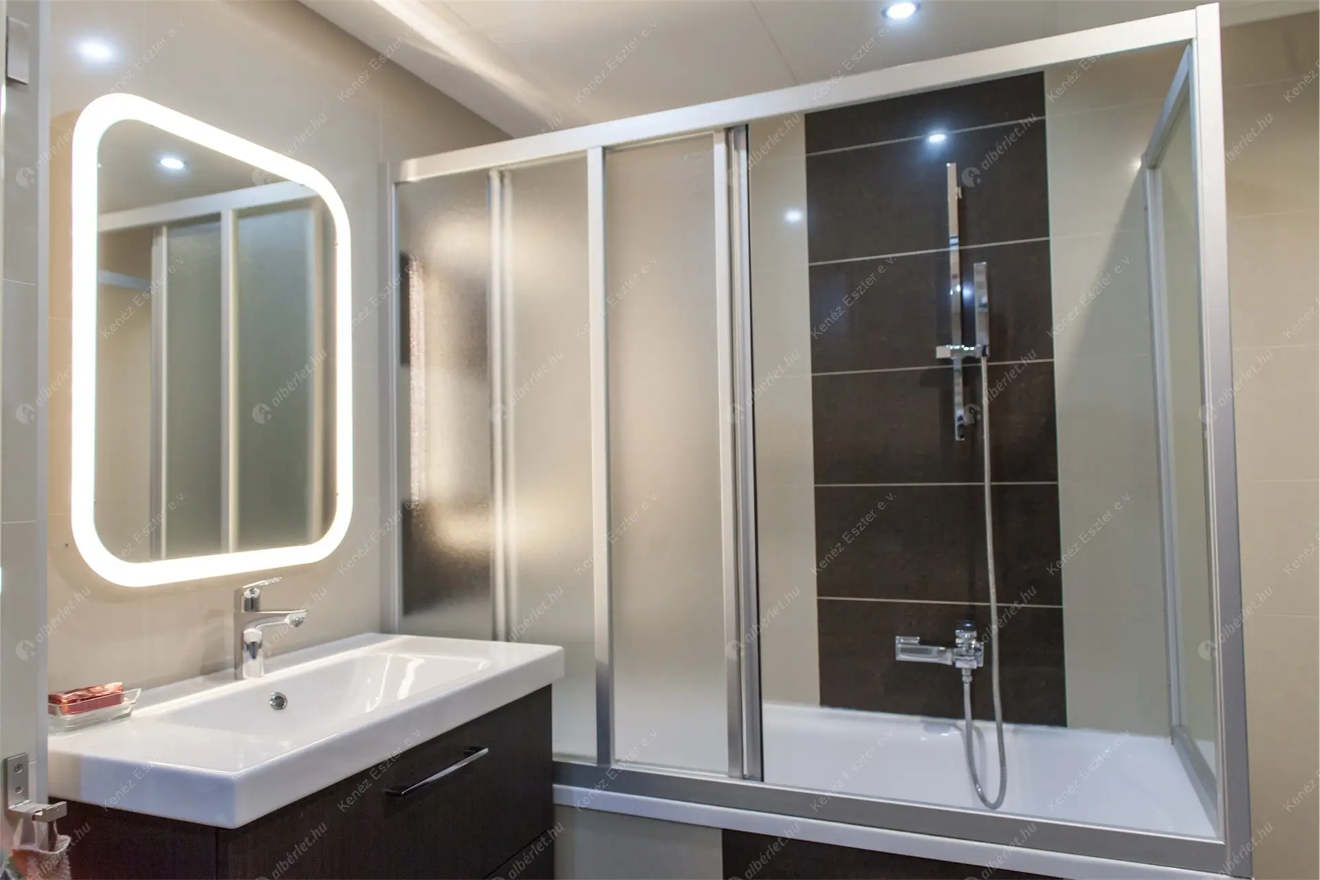 Kiadó albérlet 543000 Ft/hó áron: Budapest, XI. kerület  Iglói utca. Mérete: 81 nm, 3 szobás | Alberlet.hu - 6479510