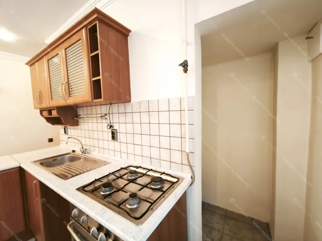 Kiadó albérlet 215000 Ft/hó áron: Budapest, XI. kerület  Irinyi József utca. Mérete: 40 nm, 1 szobás | Alberlet.hu - 6640173