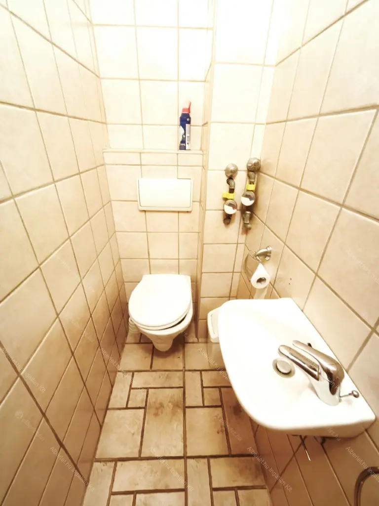 Kiadó albérlet 215000 Ft/hó áron: Budapest, XI. kerület  Irinyi József utca. Mérete: 40 nm, 1 szobás | Alberlet.hu - 6640190