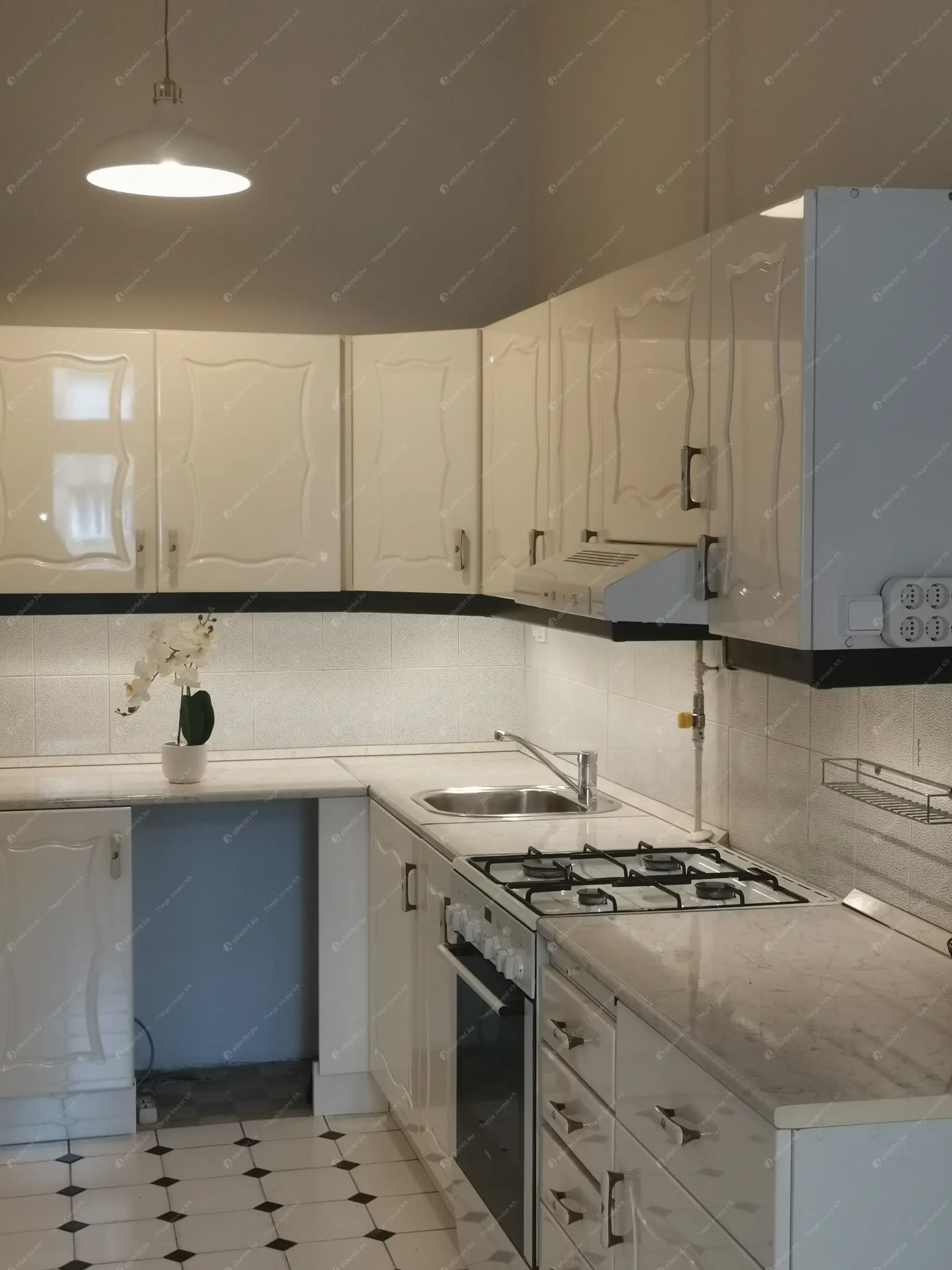 Kiadó albérlet 395000 Ft/hó áron: Budapest, XI. kerület  Irinyi József utca. Mérete: 88 nm, 3 szobás | Alberlet.hu - 6563952