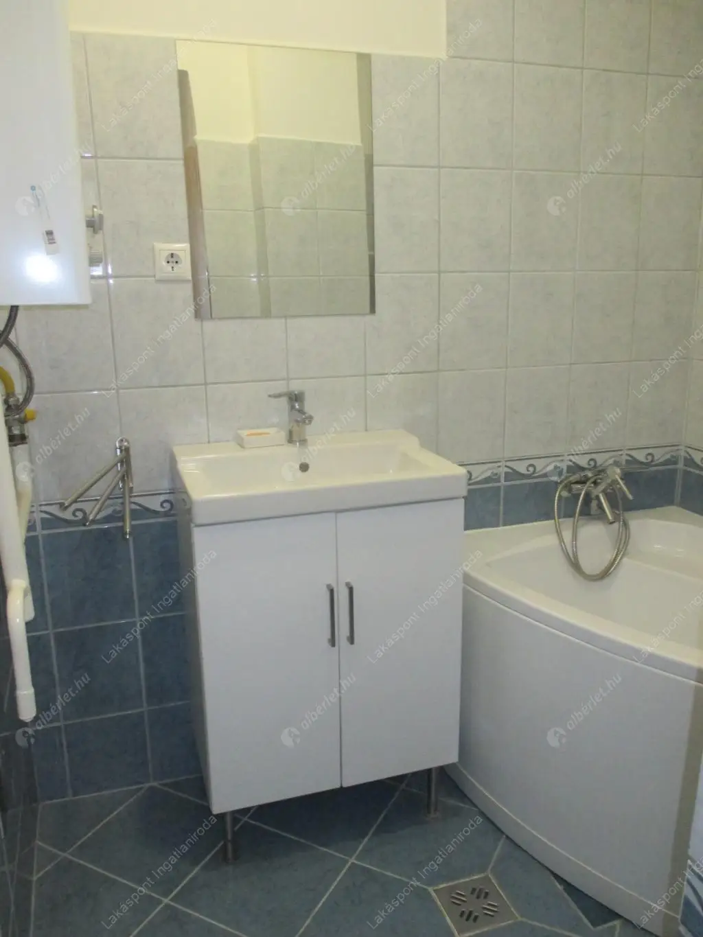 Kiadó albérlet 240000 Ft/hó áron: Budapest, XI. kerület  Kanizsai utca. Mérete: 50 nm, 1 szobás | Alberlet.hu - 6569732