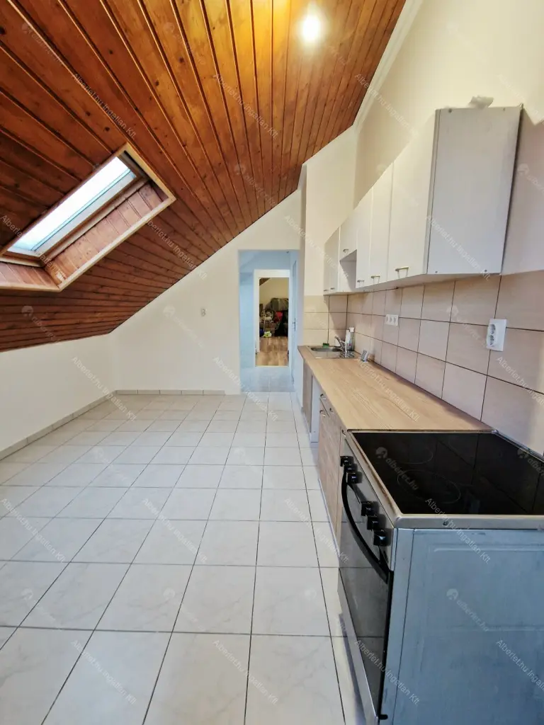 Kiadó albérlet 390000 Ft/hó áron: Budapest, XI. kerület  Kápolna út. Mérete: 108 nm, 3 szobás | Alberlet.hu - 6639346